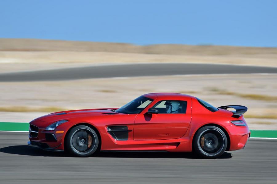  Mercedes-Benz SLS AMG Black Series 2014 года  (фото 5 из 84)